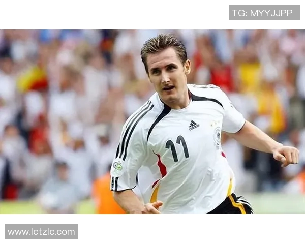 帅气足球明星男生头像精选图片展示尽显魅力与风采