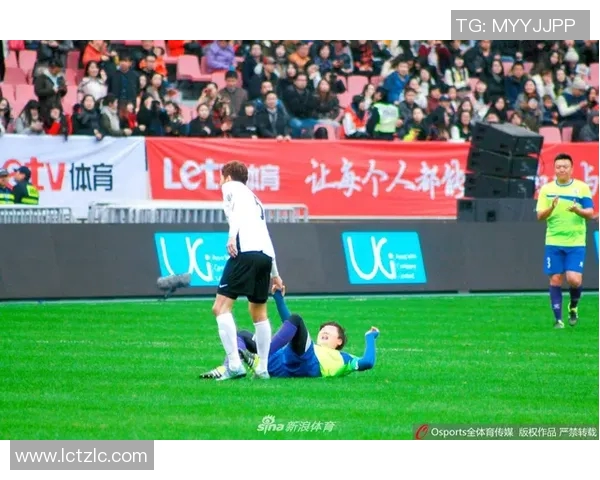 探索韩国足球冷门明星背后的故事与成就揭秘