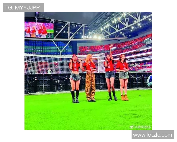 足球明星齐聚香港盛况空前引发球迷热潮与媒体关注